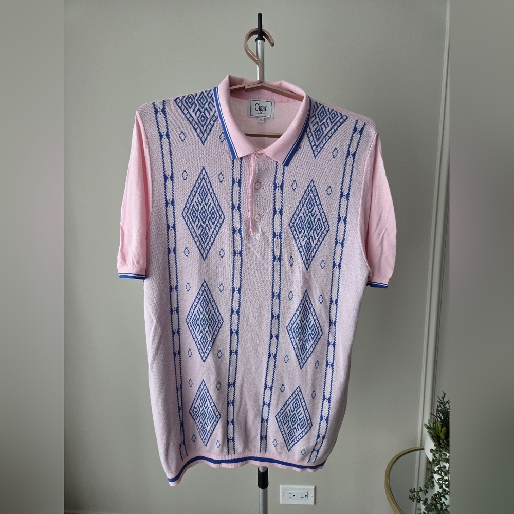 Cigar Couture  Pink and Blue Geometric Pattern Men's Knit Polo Shirt Sz.XL